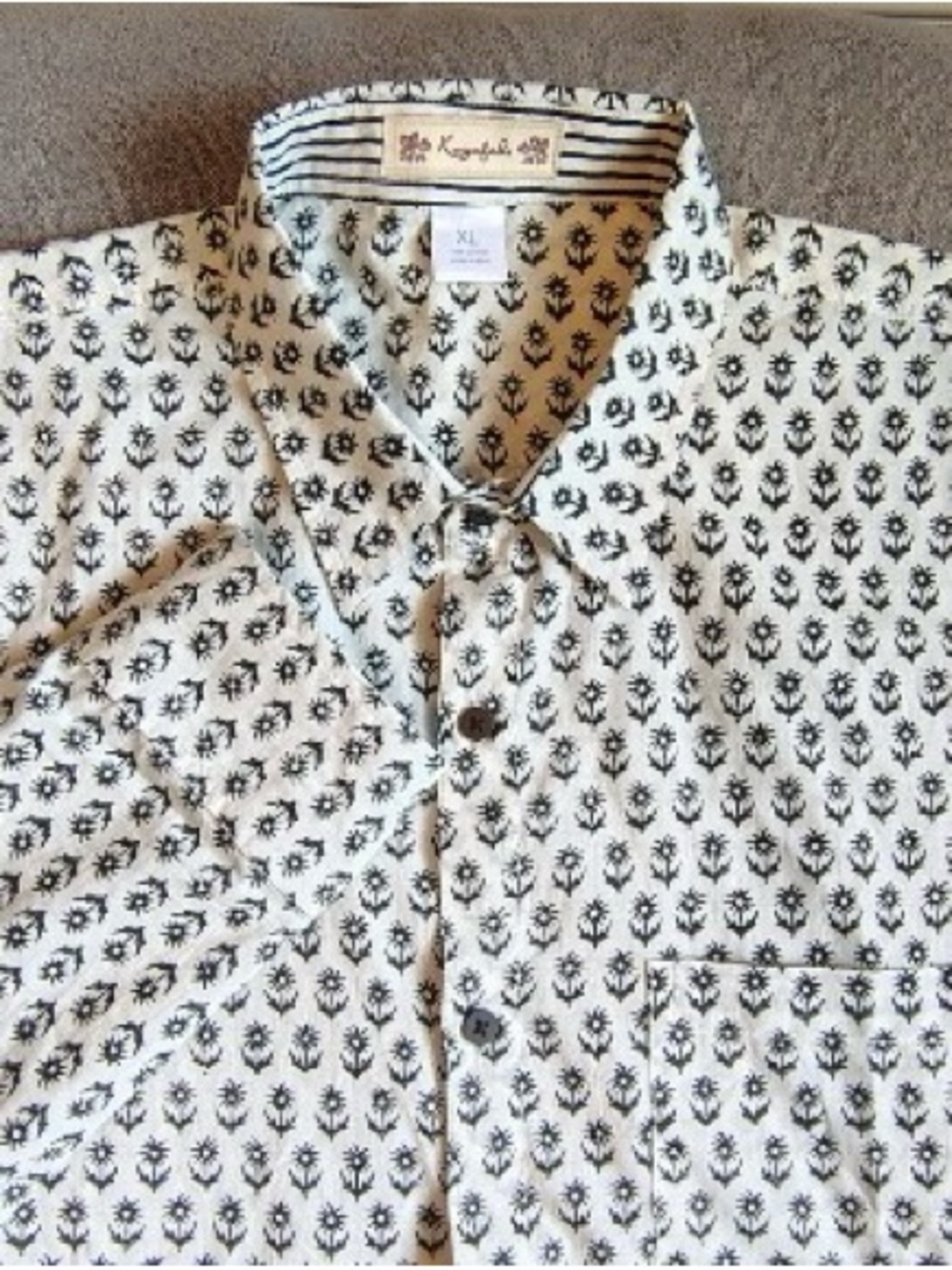 Kayafabs Floral AOP Button Up Shirt Women XL Black White 100% Cotton Casual